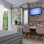 Aparthotel Alkithea