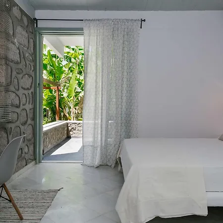 Aparthotel Alkithea