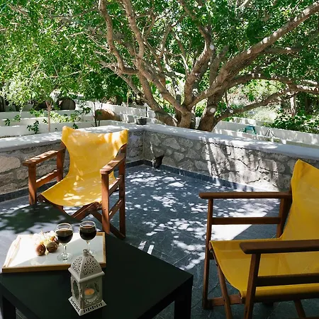 Alkithea Lägenhetshotell 3*