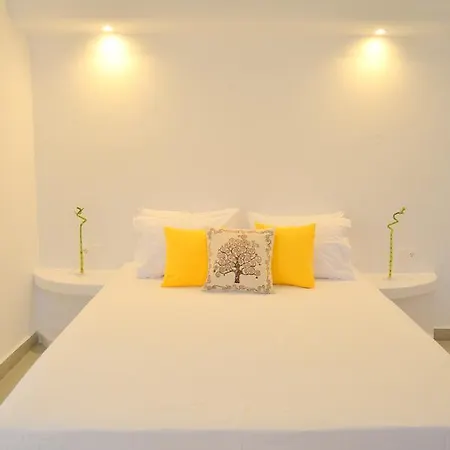 Alkithea Aparthotel