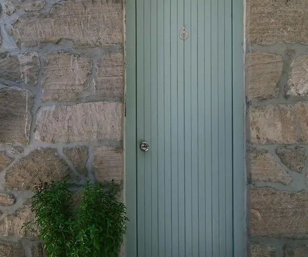 Alkithea 3* Adamantas